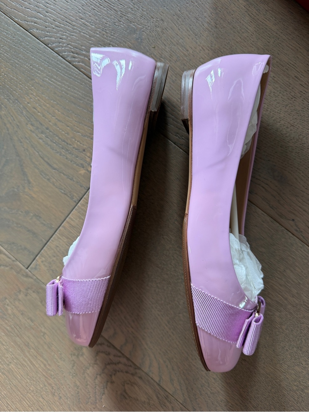 Salvatore Ferragamo Pink Patent Vara Bow Ballet Flats - Picture 6 of 7